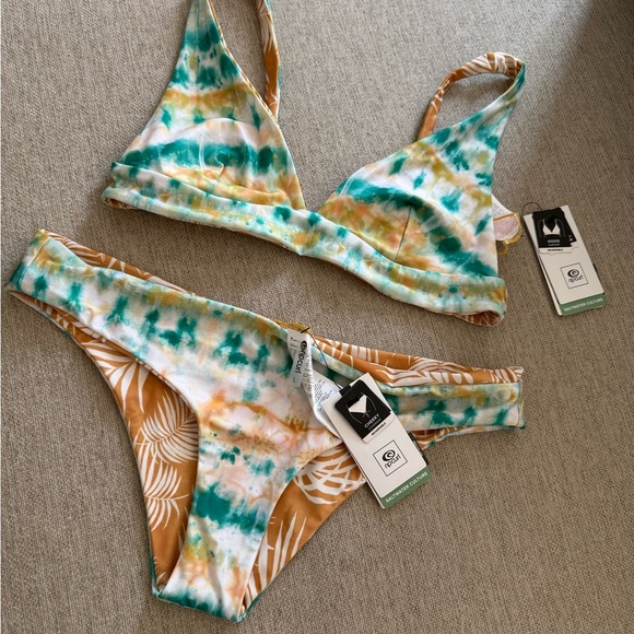 Rip Curl Reversible Colorful Tie-Dye Hawaiian floral Bikini Set - M / L - Picture 1 of 9